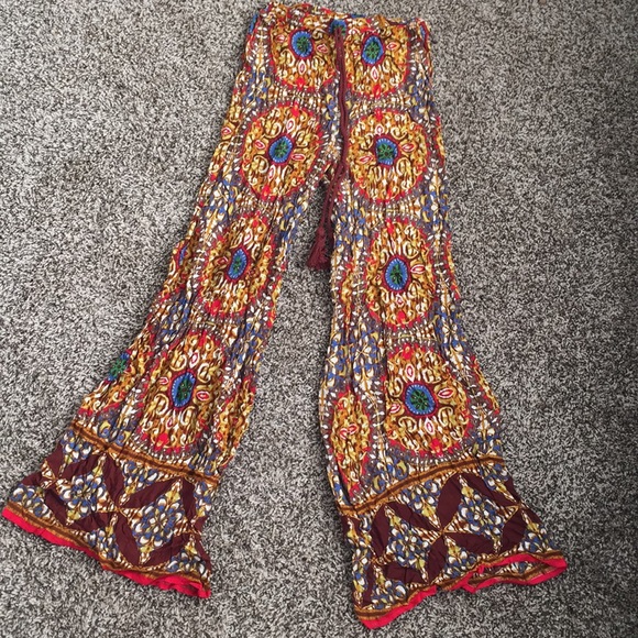 Urban Outfitters Pants - Urban outfitters red flair bell bottom pants